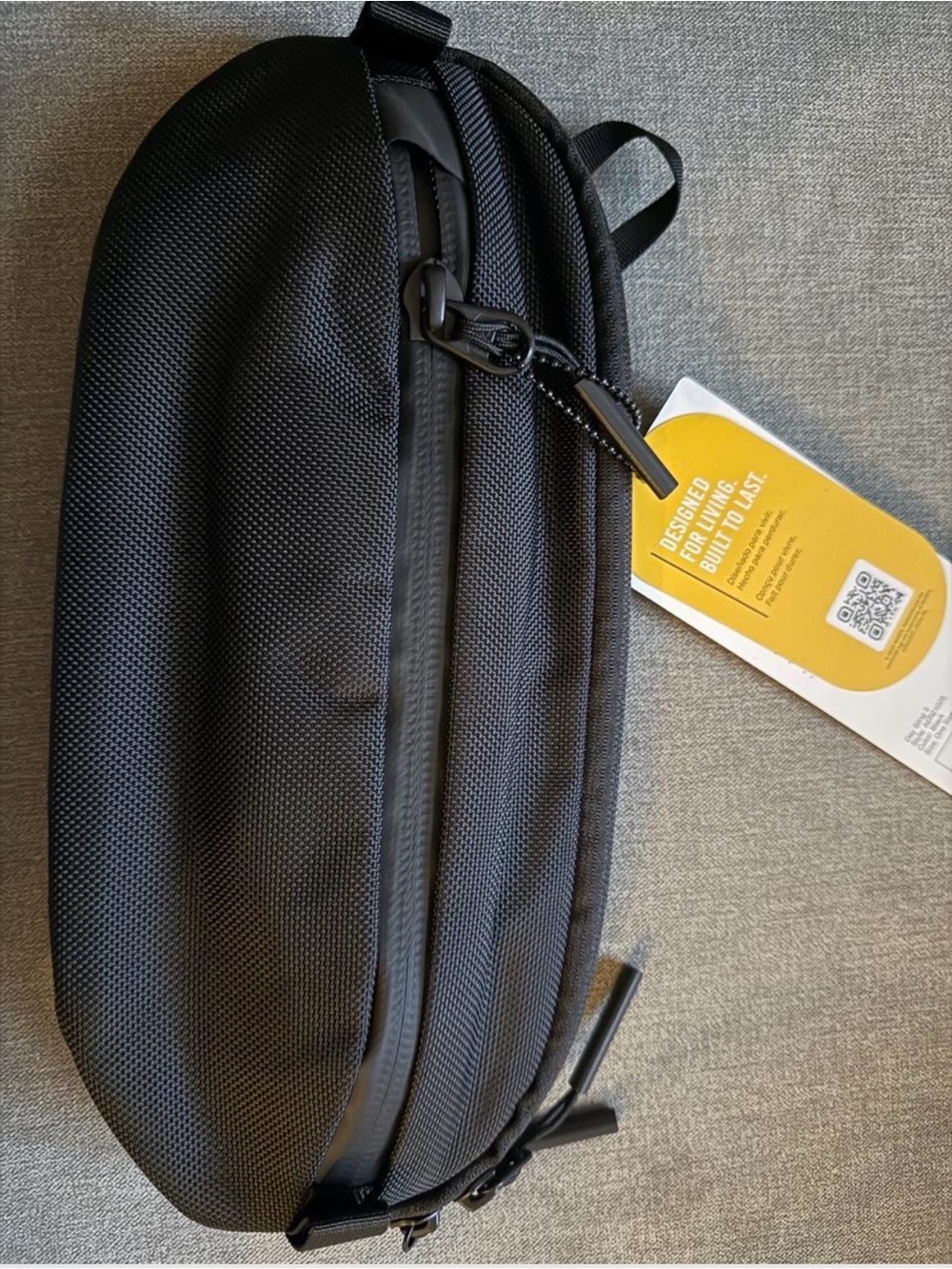 Aer Day Sling 3 Crossbody Travel Bag Pack